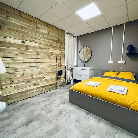 Le Cocon De Sasha - Hyper Centre - Full Climatisation - Proche Gare - 1 Chambre - Canape Convertible - Gere Par Presta-Zen'Services Verdún Exterior foto